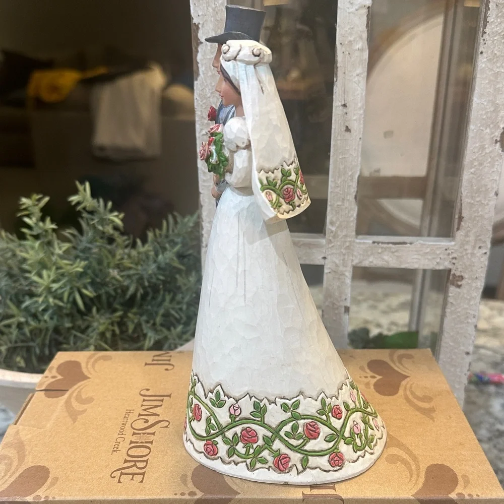 Jim Shore Wedding Couple Cake Topper